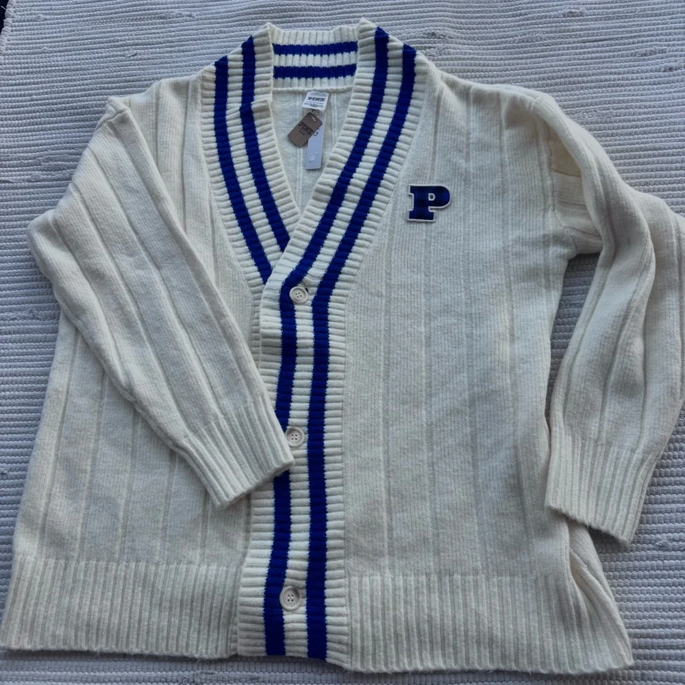 PINK VS Varsity Cardigan XL Cream Blue Stripe Preppy Cozy NWT - Picture 9 of 9
